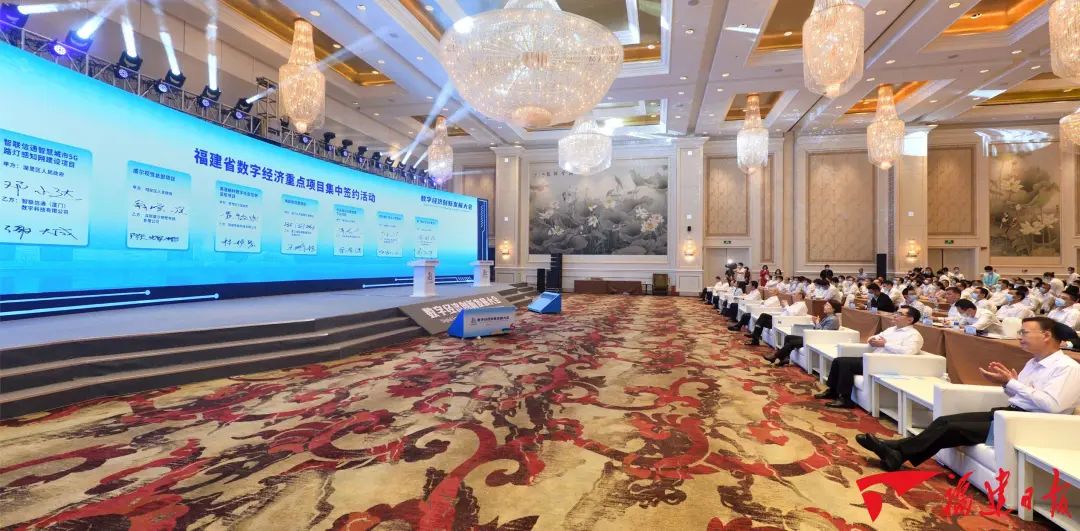 1658730692798794.jpg 簽約.jpg