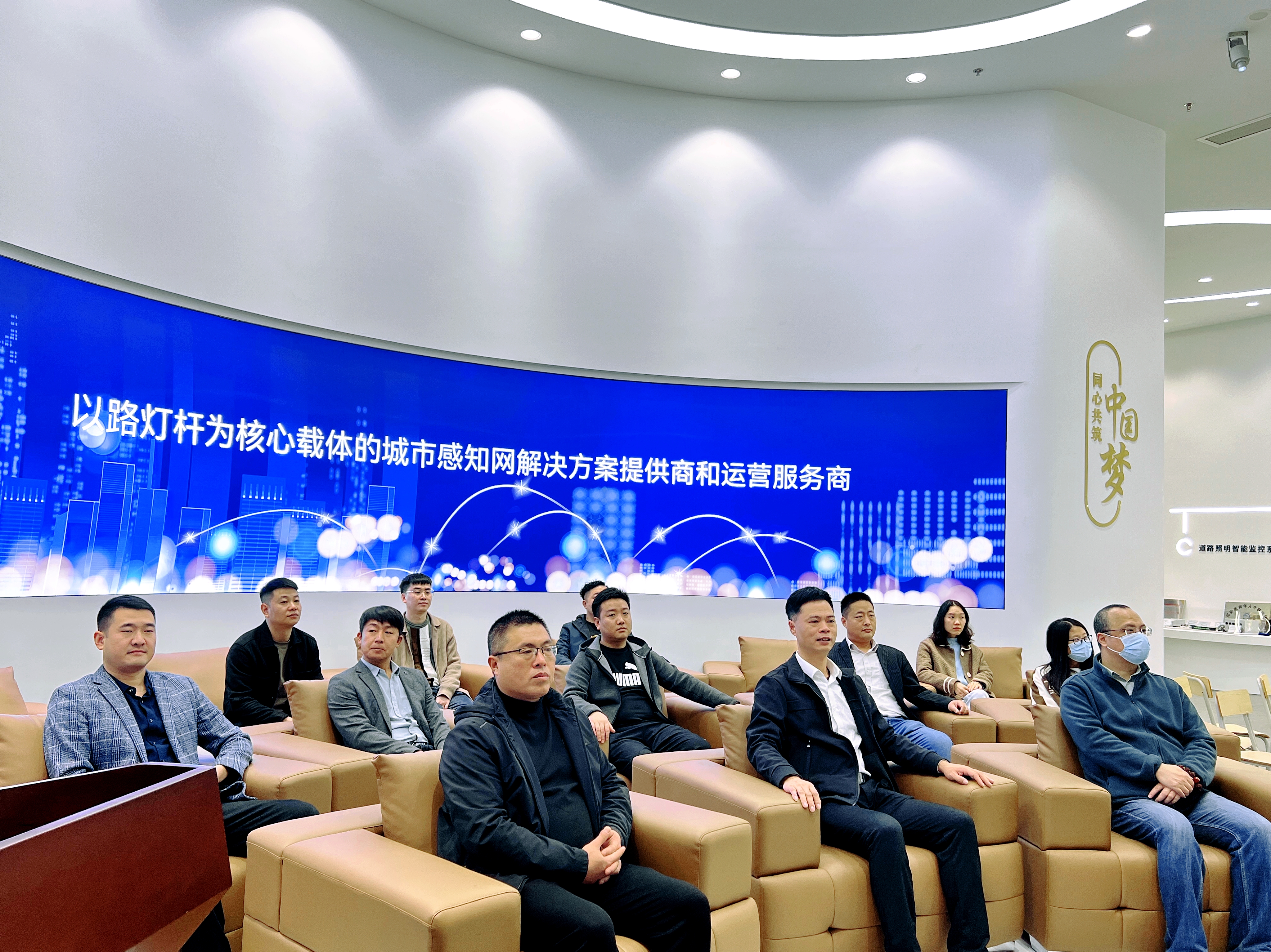 1676358192741542.jpg 1-2.jpg